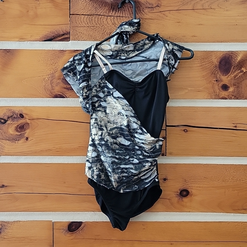 Girl's Dance Costume